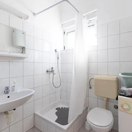 Awesome In Apartman *