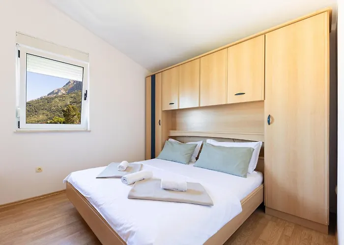 Apartamento Awesome In Baška Voda